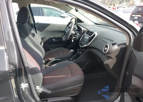 2017 Chevrolet Sonic Lt Auto from USA, damaged, VIN 1G1JD6SB4H4132489